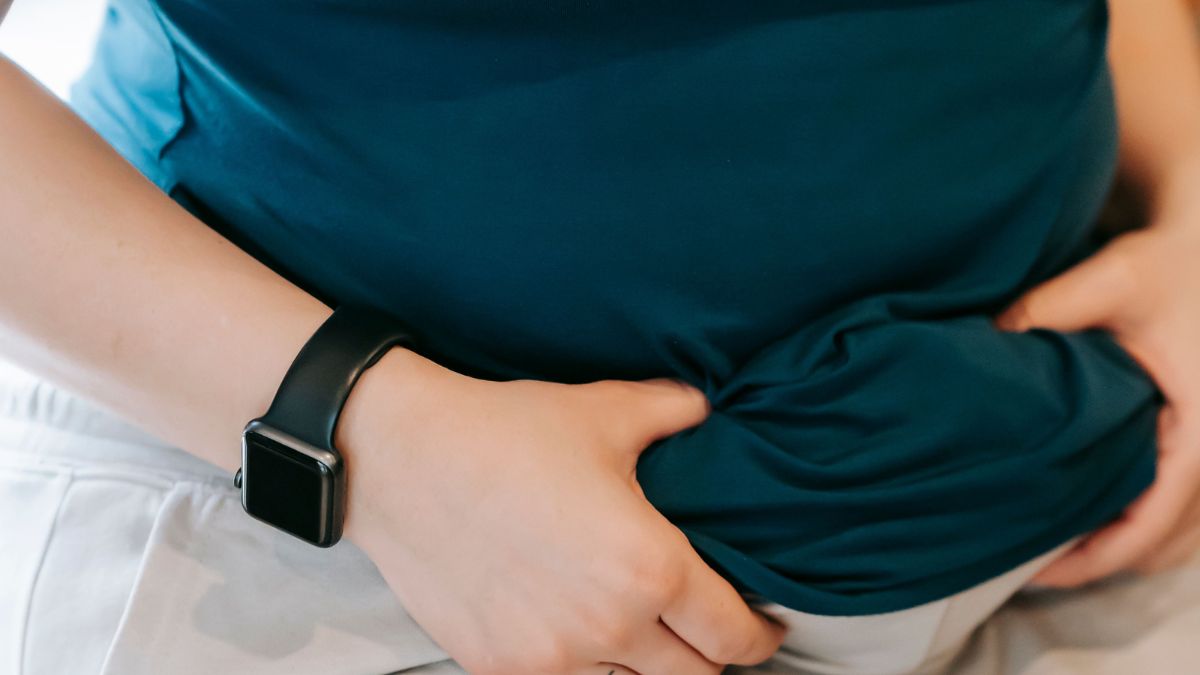 The Bloating Clock: What the Time of Day Might Be Telling You