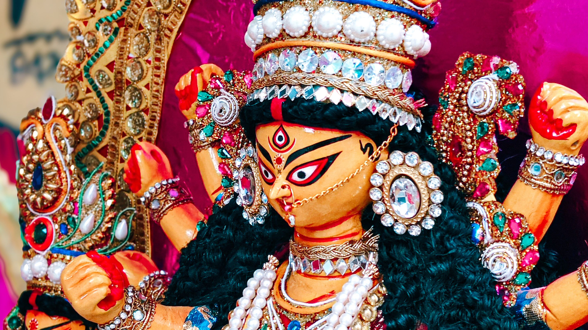 Pandal Hopping: What to Eat and Drink This Durga Puja