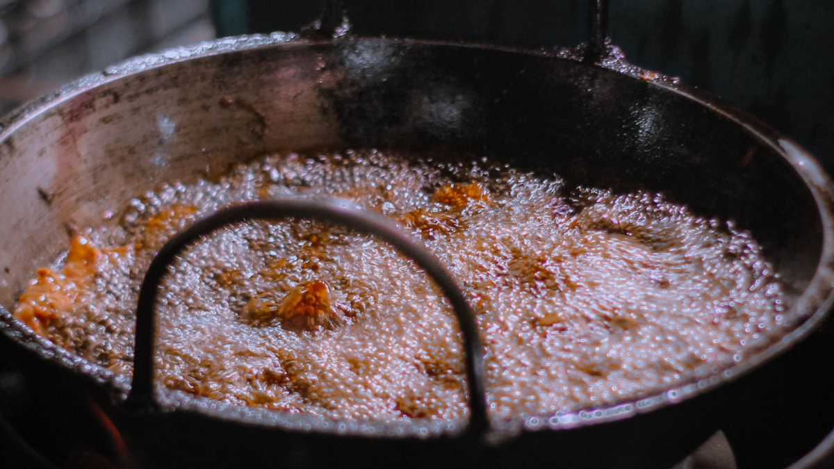 Vanaspati, Reused Oil and Trans Fats: What to Avoid