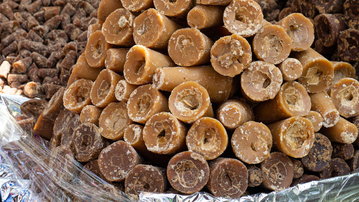 Jaggery vs Sugar: Does the Kind of Sugar Actually Matter?