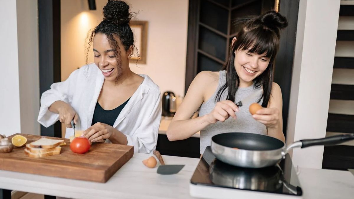 Hostel and PG Cooking With One Induction Plate: Easy, Balanced Meals